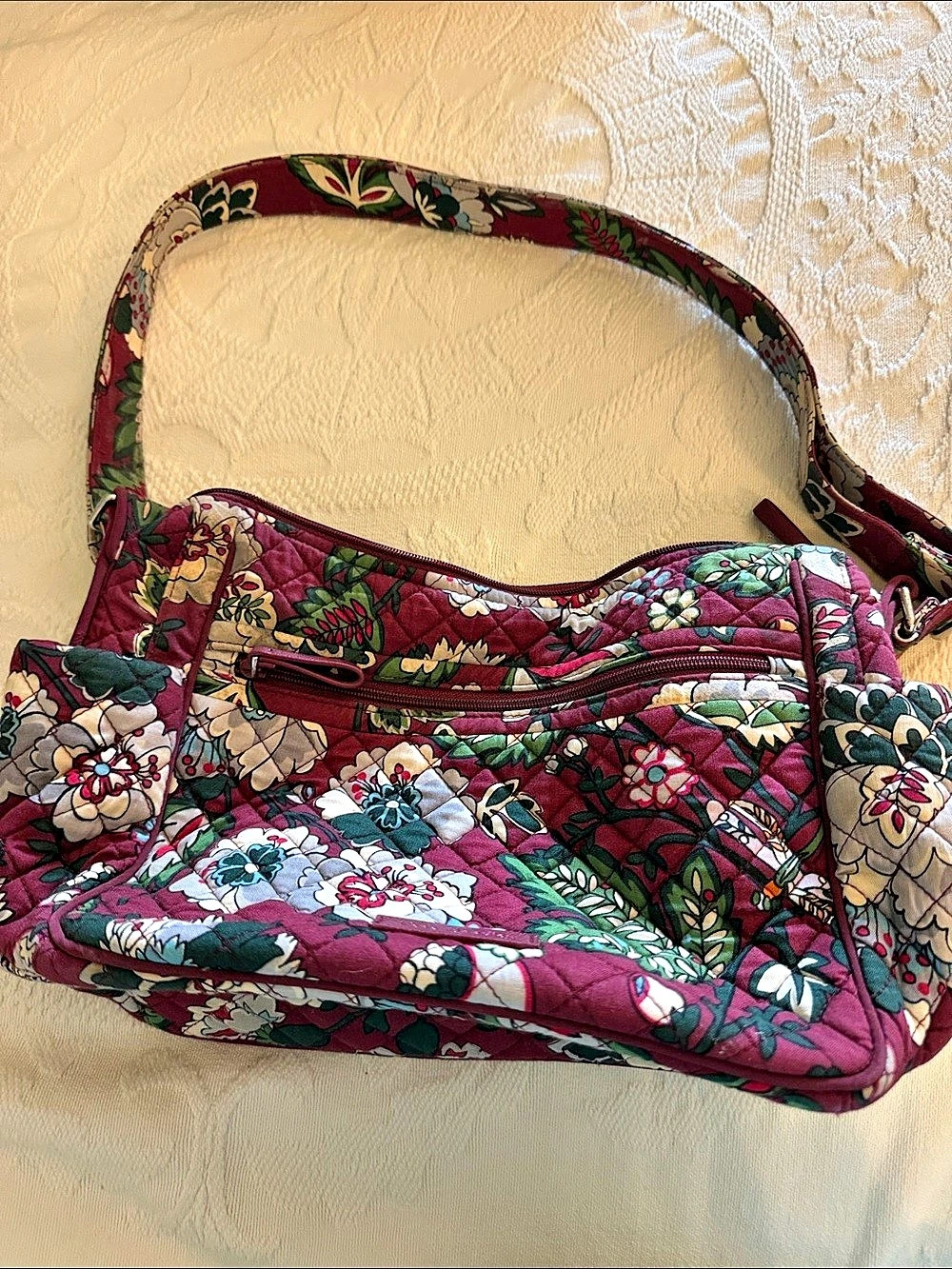 Vera Bradley Morgan Shoulder Bag in Red & Green